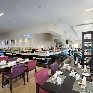 The Tower Plaza Hotell